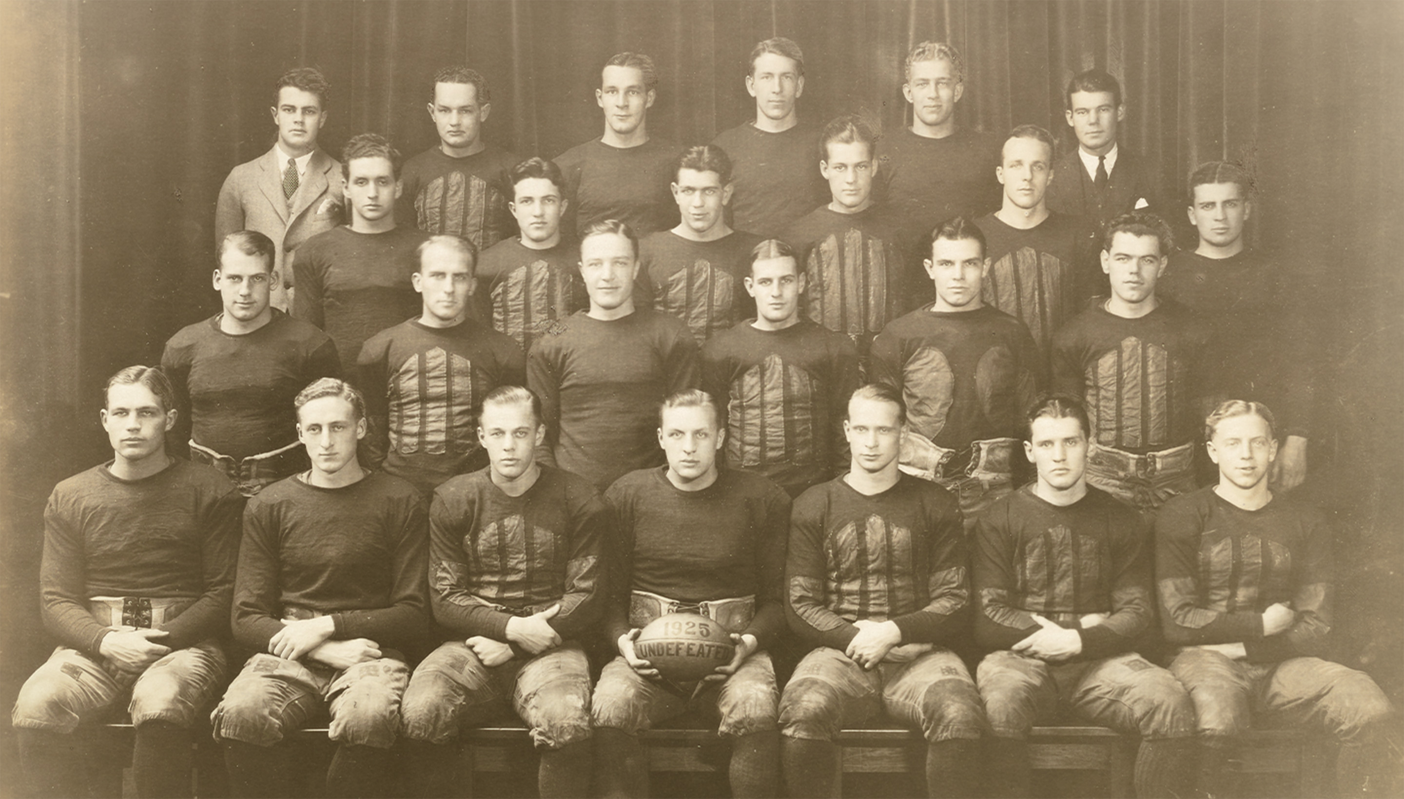 1925 football team